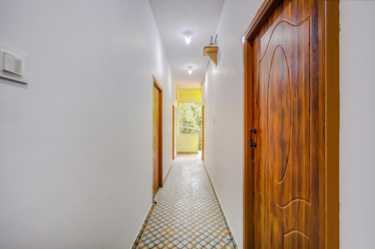 Oyo 81673 D Anchorage Inn Puduccseri Kültér fotó